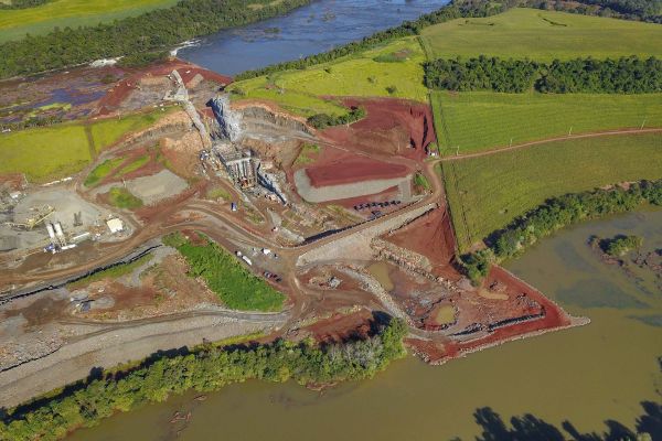 construção PCH Bela Vista